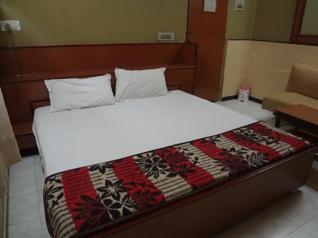 Hotel Happy Home 뭄바이 외부 사진