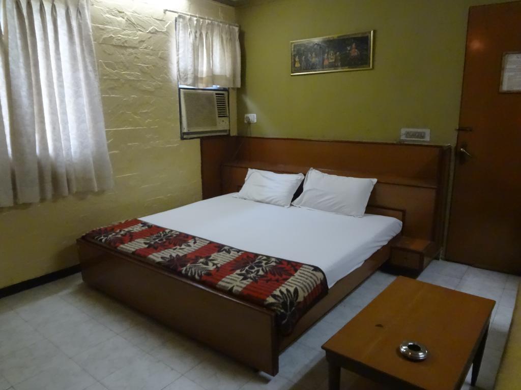 Hotel Happy Home 뭄바이 외부 사진