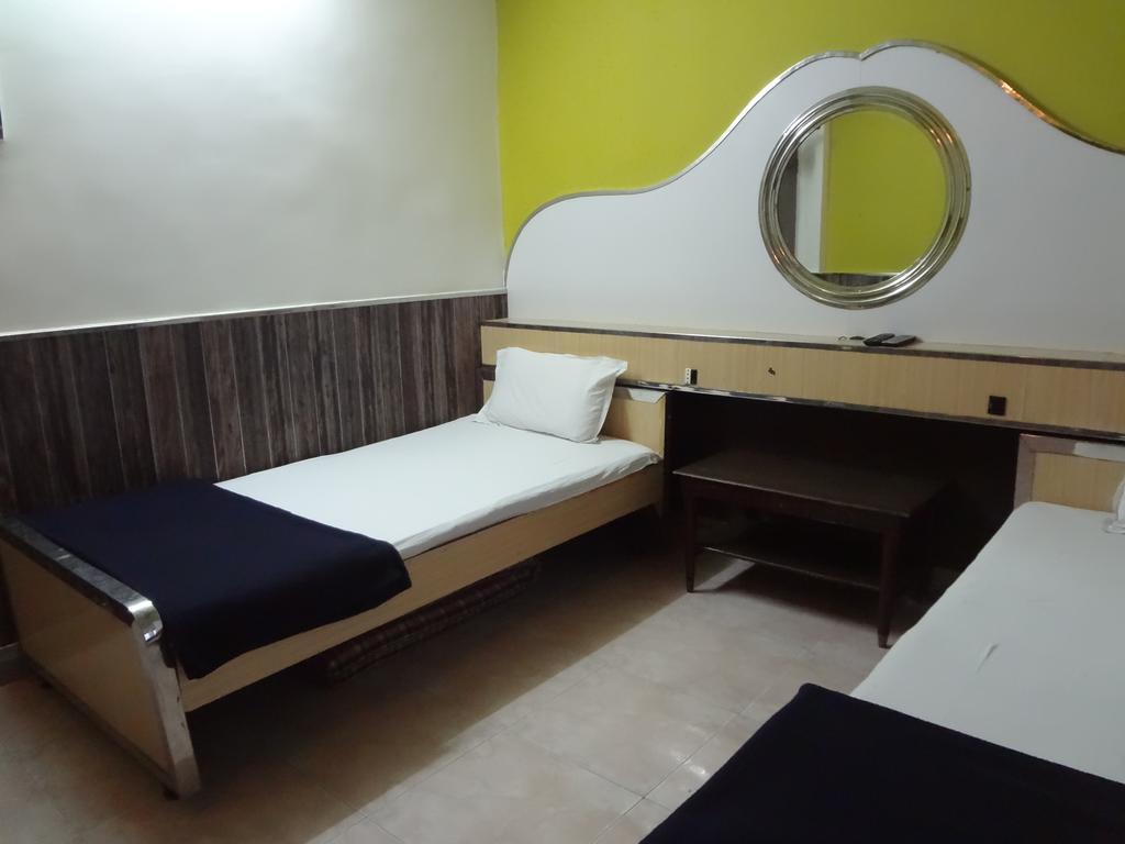 Hotel Happy Home 뭄바이 외부 사진