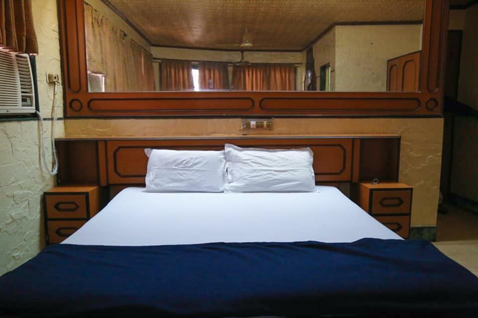 Hotel Happy Home 뭄바이 외부 사진