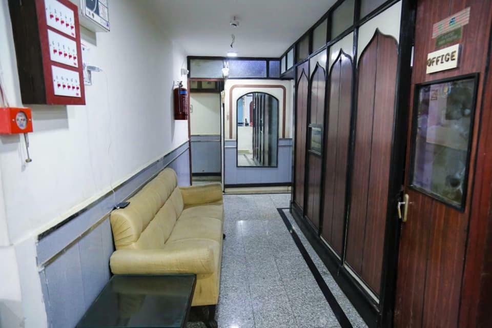 Hotel Happy Home 뭄바이 외부 사진