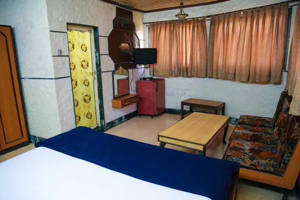 Hotel Happy Home 뭄바이 외부 사진